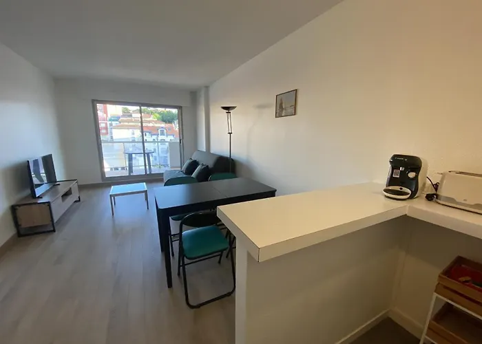 Apartamento T2 Avec Terrasse, Wifi Et Parking Au Centre-ville D'arcachon - Fr-1-374-188 *