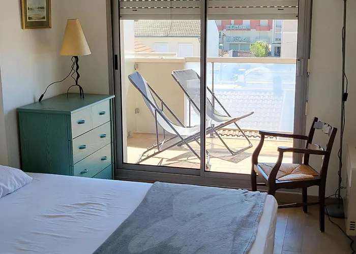 Apartamento T2 Avec Terrasse, Wifi Et Parking Au Centre-ville D'arcachon - Fr-1-374-188 *